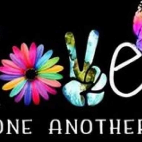 Stop by and say hello!! - Picture 10 of 13